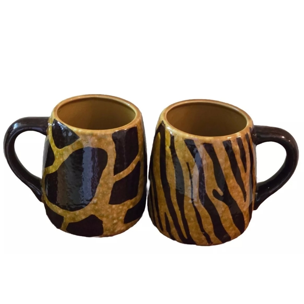 Set of 2 Dario Farrucci Ceramic Animal Print Large Mugs Giraffe Zebr